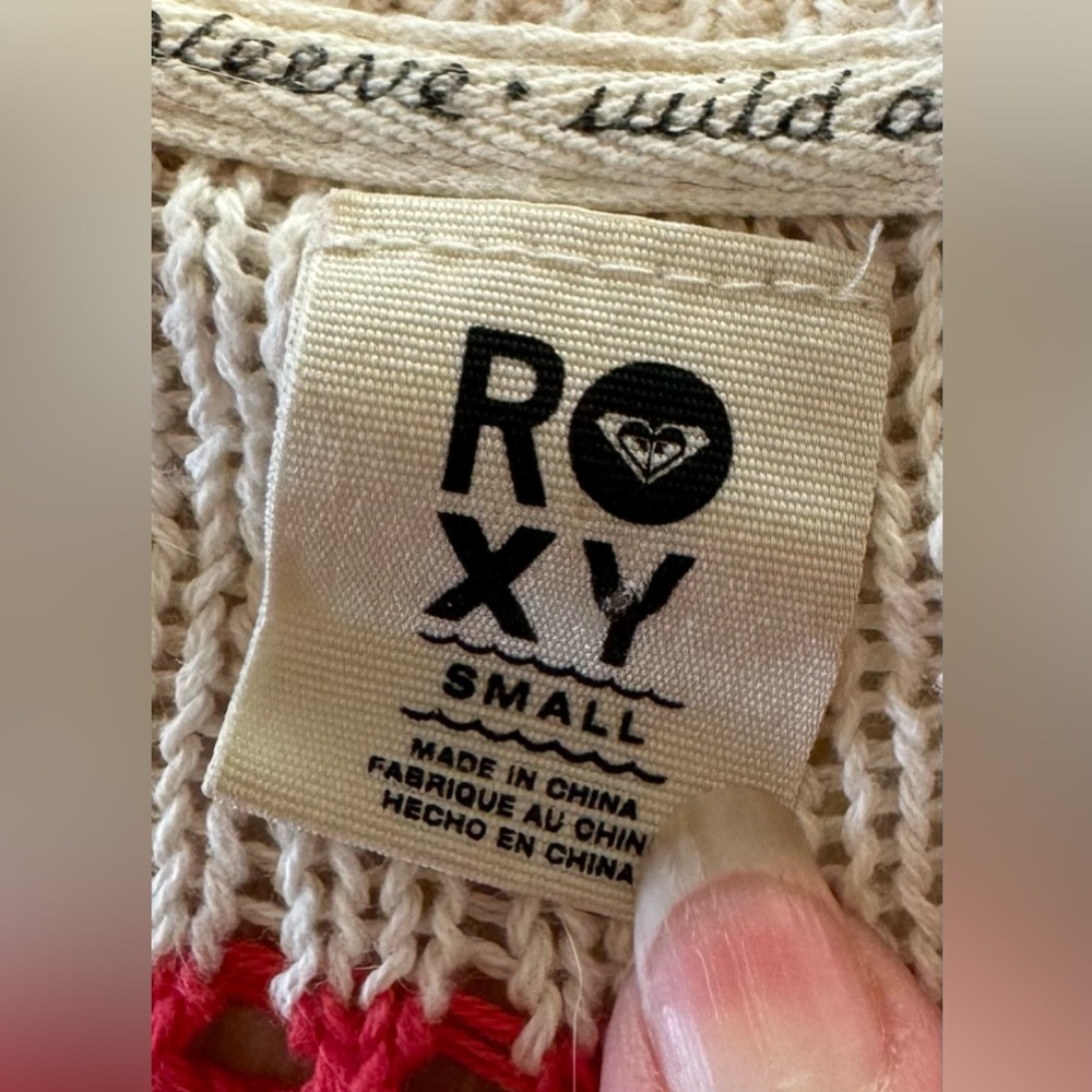 ROXY STRIPED LIGHTWEIGHT SWEATER - Picture 8 of 8